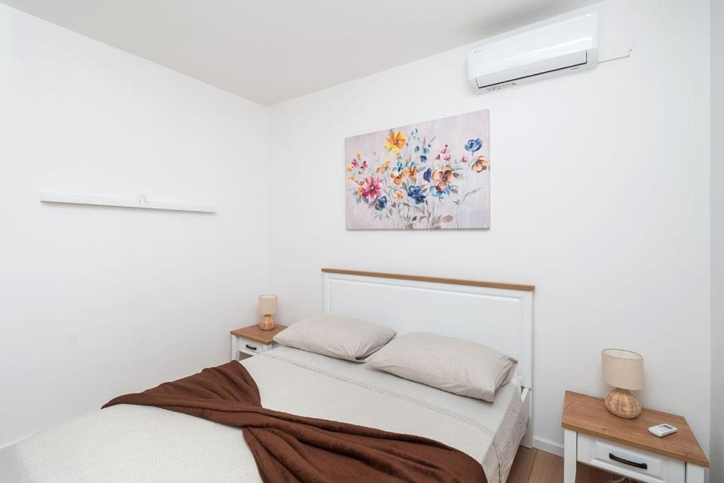 וודיצה Apartments Janjac מראה חיצוני תמונה